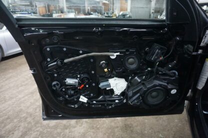Front Left Door Assembly Laminated Glass VW8 OEM Audi A8 A8L 11-18 S8 13-18 NOTE - Image 9