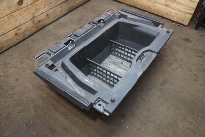 Rear Truck Bed Tub Storage Box Bin 1902220-00-F Tesla Cybertruck Cyberbeast 2024 - Image 7