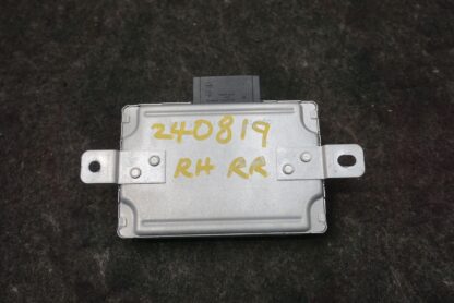 Set Voltage Stabilizer Control Module 56029583 Maserati Quattroporte S 2014-17+ - Image 7