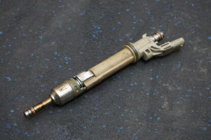 Fuel Injector 07P906036C OEM 6.3L W12 Audi A8 A8L D4 Typ 4H 2011-16 - Image 2