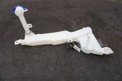 Windshield Washer Reservoir Tank LC5B17B613 Lincoln Aviator Reserve U611 2020-23 - Image 4