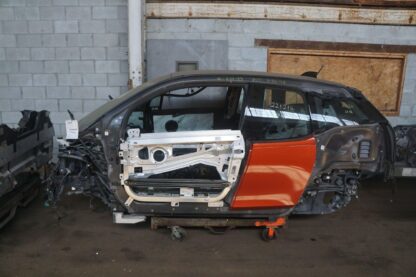 Local Pickup Only! Carbon Fiber Frame Body Shell Assembly Bmw I3 2014-20 *NOTE*