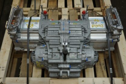 Rear Electric Quad Motor Generator Drive Unit OEM PT00054484-E Rivian R1S 2023 - Image 2