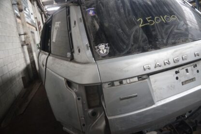 Rear Left Quarter Panel Body Structural Metal Cut LWB Range Rover L405 2017 - Image 3