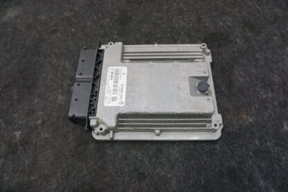 Engine Computer Control Module ECM 670031346 Maserati Quattroporte S M156 14-17+ - Image 2