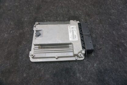 Engine Computer Control Module ECM 670031346 Maserati Quattroporte S M156 14-17+ - Image 4