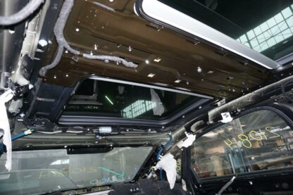 Panoramic Big Roof Sunroof Glass Track Motor Frame LWB 3FU OEM Audi A8L 2011-18 - Image 6