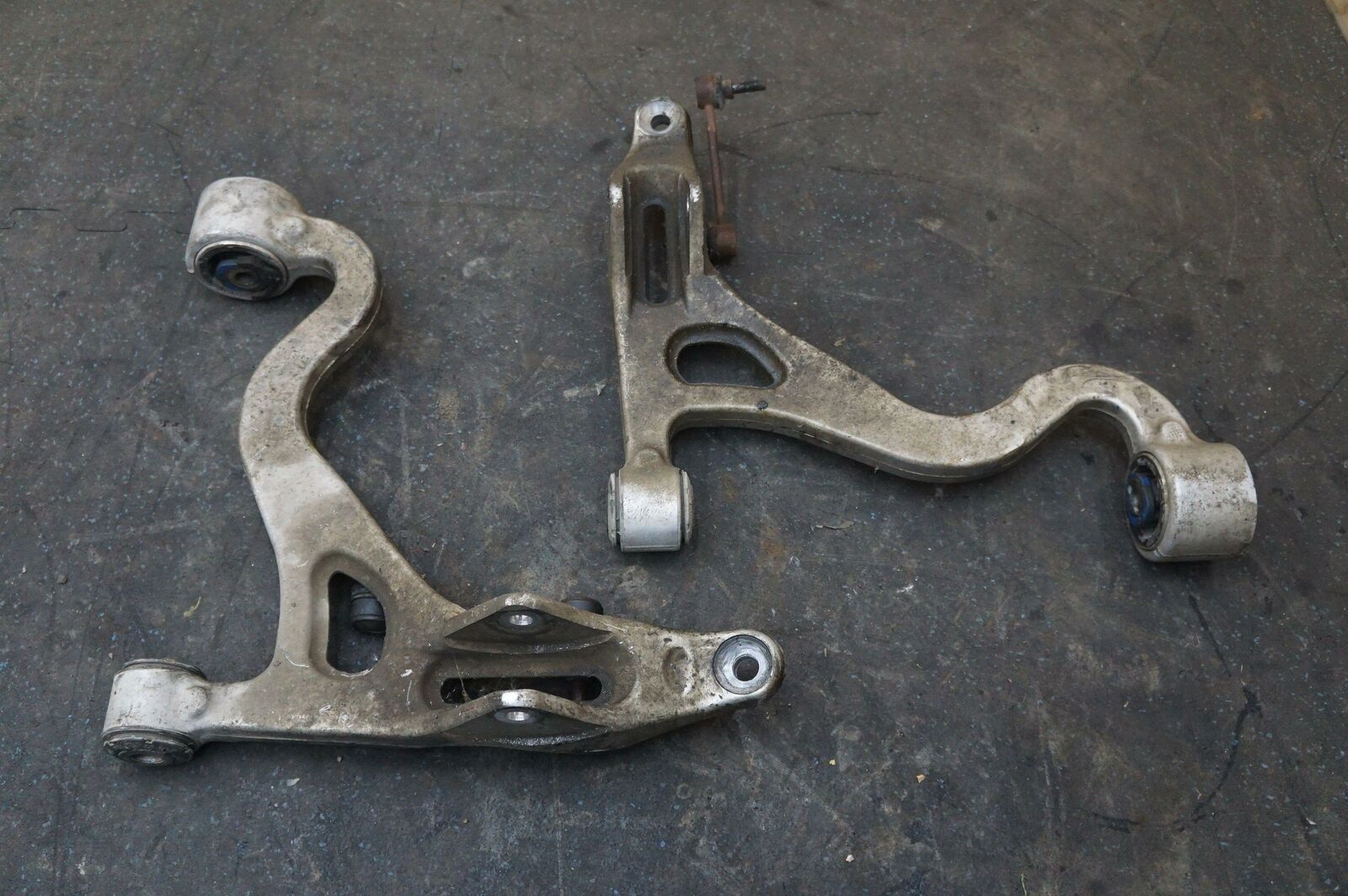 Set 2 Front Left Right Driver Passenger Lower Control Arm Ford ...